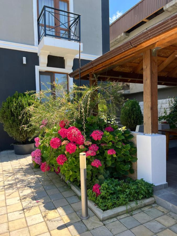 Hotel Golden Gagra Exterior photo